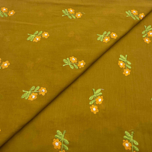 Lawn Emb D12068                            567/yard