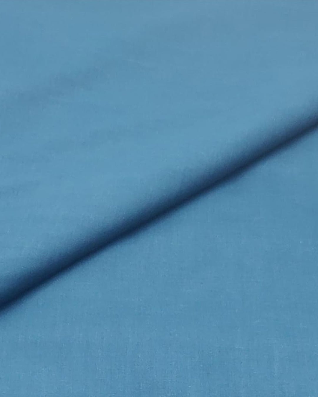 Mid Blue – Plain Lawn
