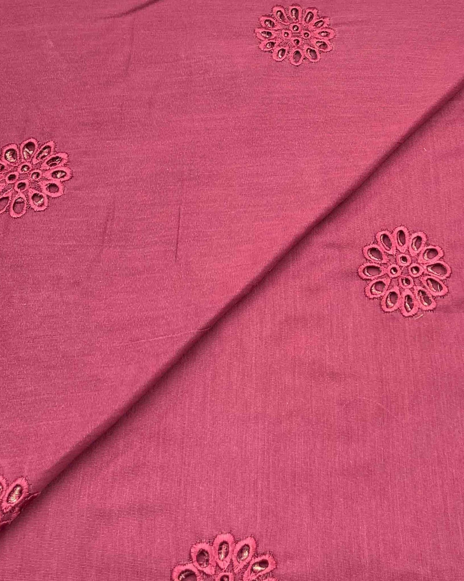 Silk Karandi Boring Embroidery SKE101